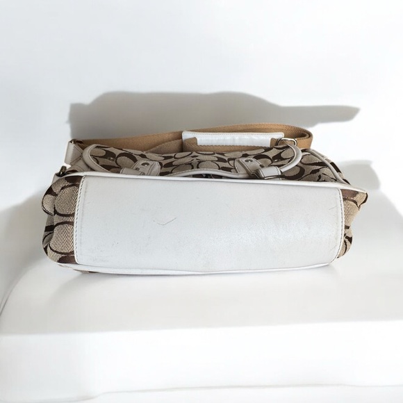 SOLD Vintage Coach Leather Bag - Picture 6 of 6